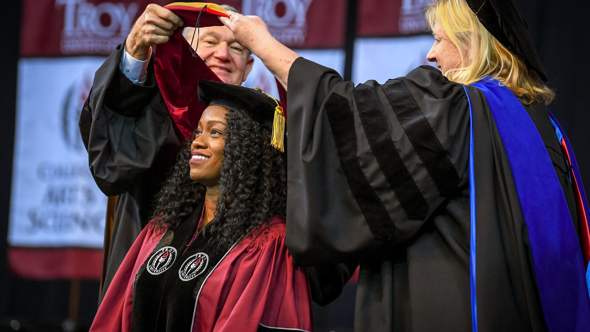 Transfer Scholarships by Troy University